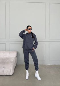 Training suit