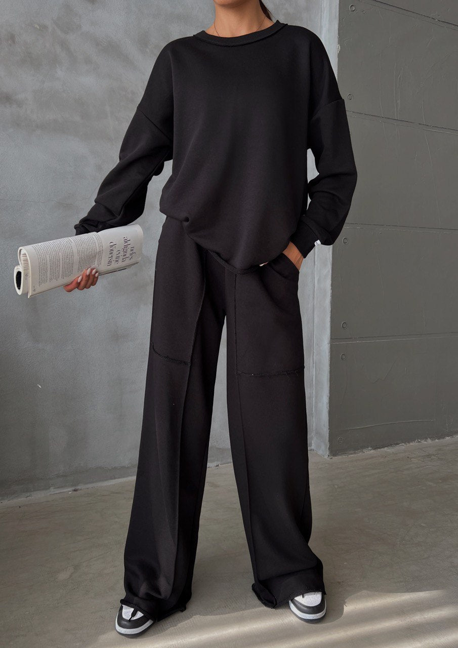 Training suit