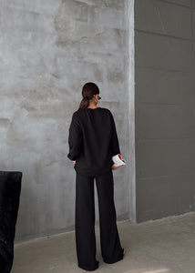 Training suit